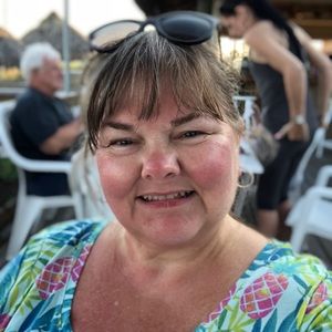 Meet your Posher, Pam